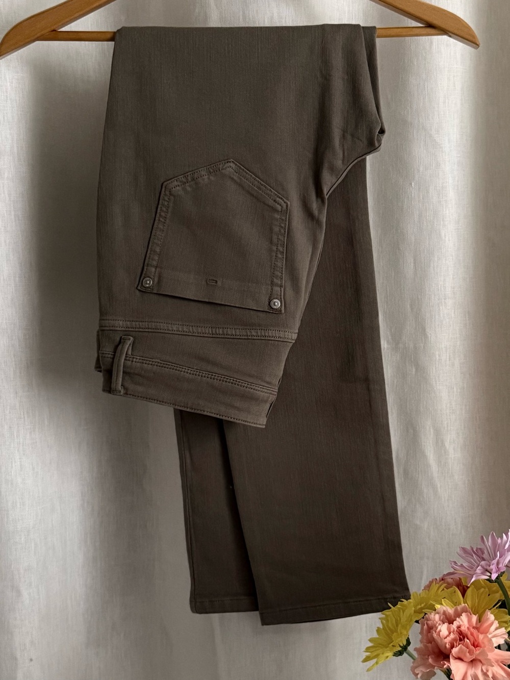 NWT J.Jill Authentic Fit Slim Ankle Jeans Pants 4 Taupe Brown Stretch Denim